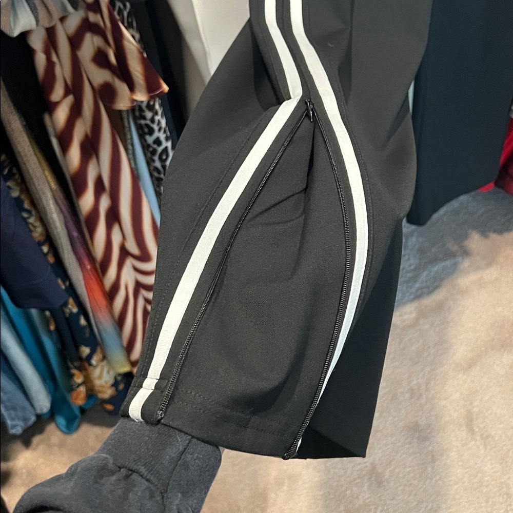 Evereve Tala Zip Track Pant - Black with White Stripe and side zip - Picture 4 of 6